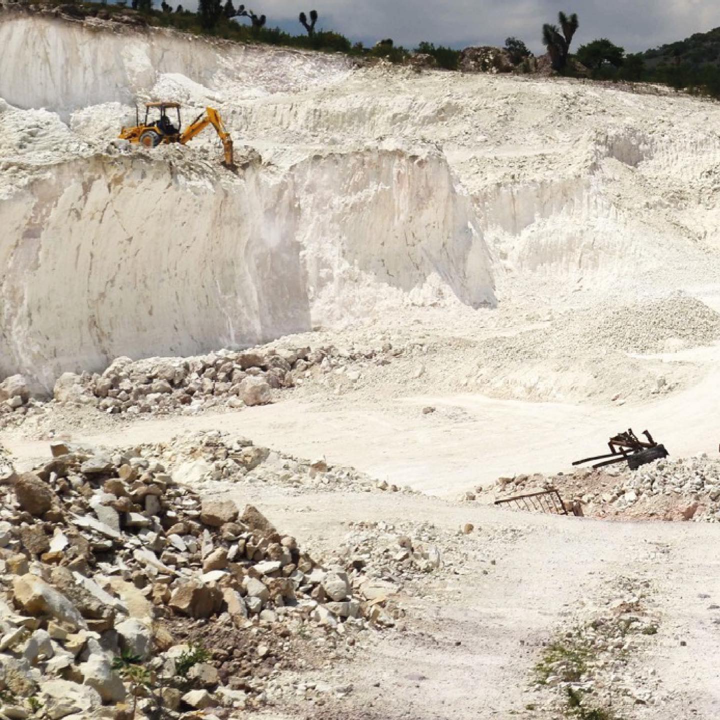 frente de extracción en nuestro yacimiento propio